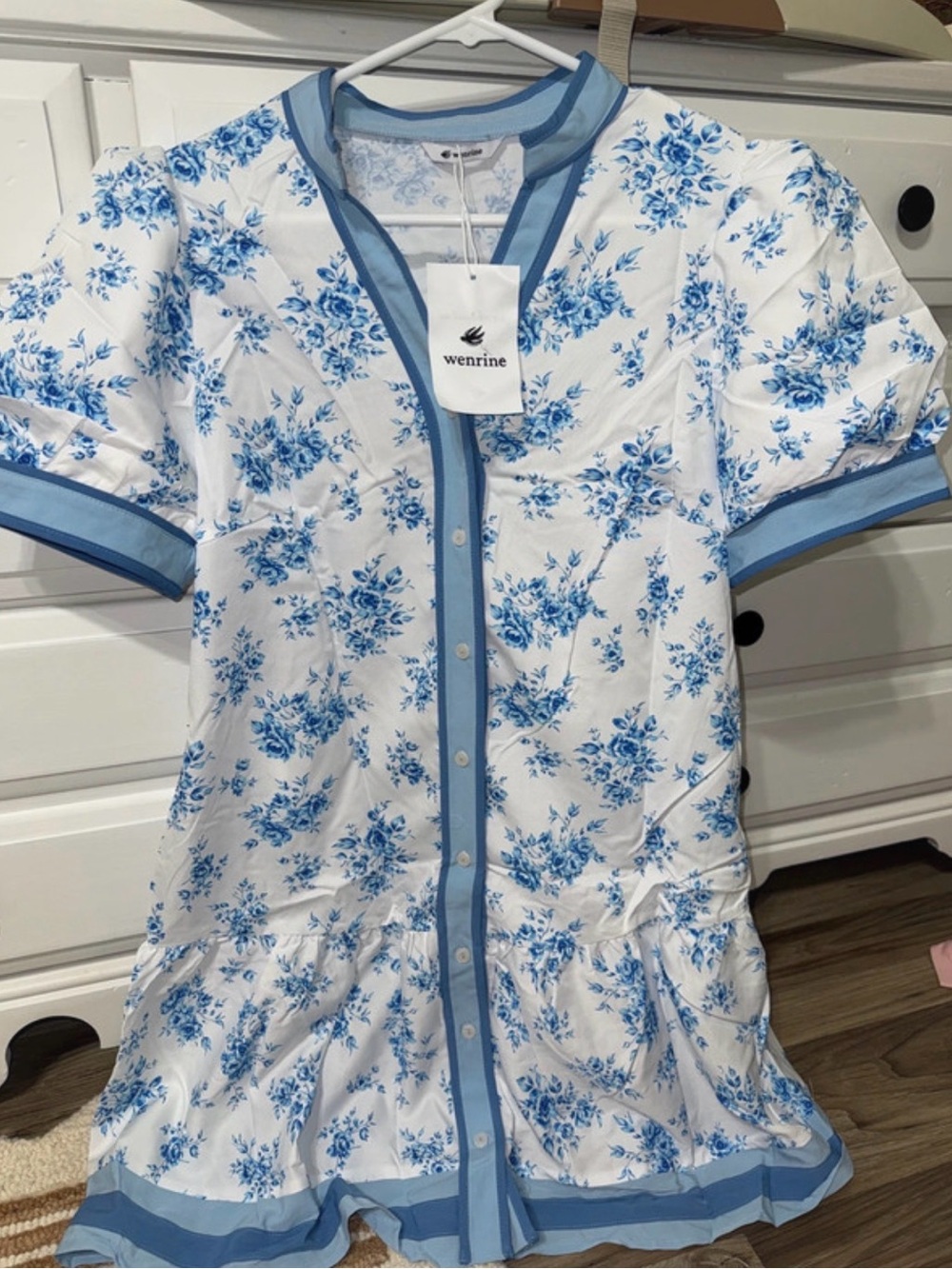 NWT Wenrine Women’s Dress L